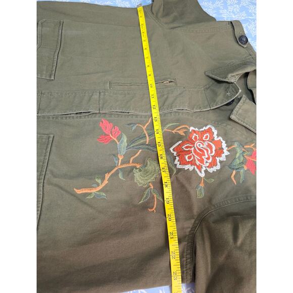 Umgee Womens Sz L Olive Green Floral Embroidered Pockets Barn Chore Coat - Picture 9 of 12